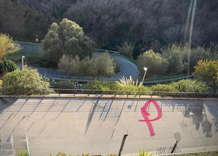 Parcheggio, Terrazzo, Aria Condizionata - Dalgattonero Celle Ligure